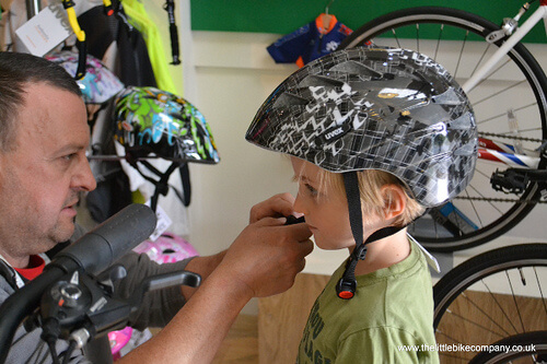 Fitting a cycling helmet with Simon Timlett