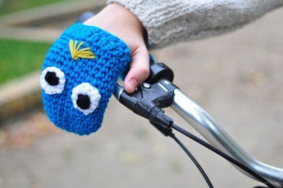 kids fun crochet gloves